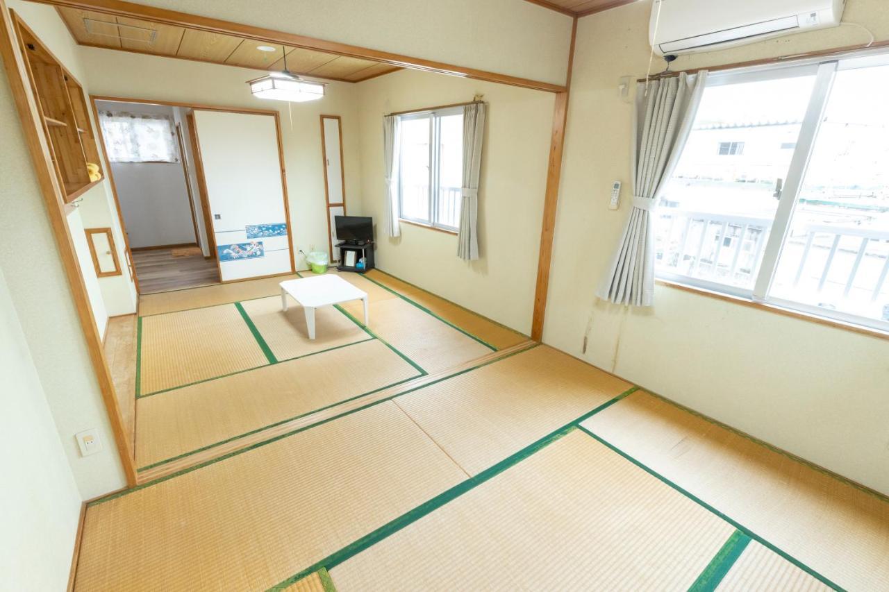 Kamekamehouse Hotell Tokashiki Exteriör bild